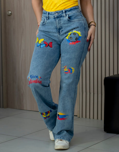 Jean Graphic Denim SELECCIÓN COLOMBIA bota recta | J9077